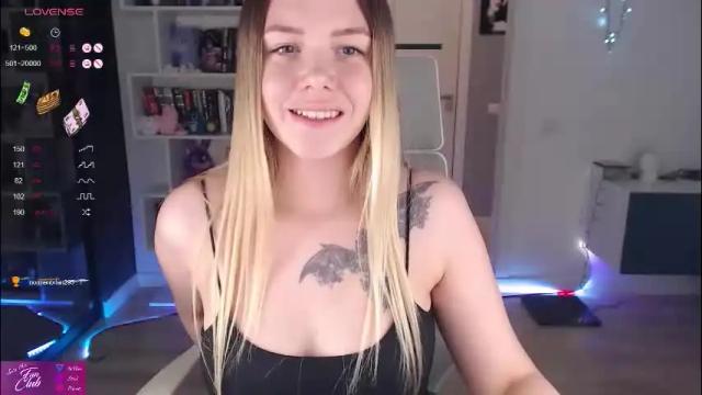 Image 11 of emma_bryan Stream on Chaturbate on 1 month ago