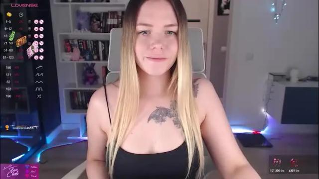 Image 7 of emma_bryan Stream on Chaturbate on 1 month ago