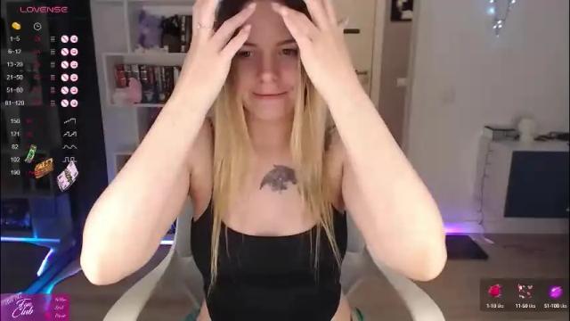 Image 10 of emma_bryan Stream on Chaturbate on 1 month ago