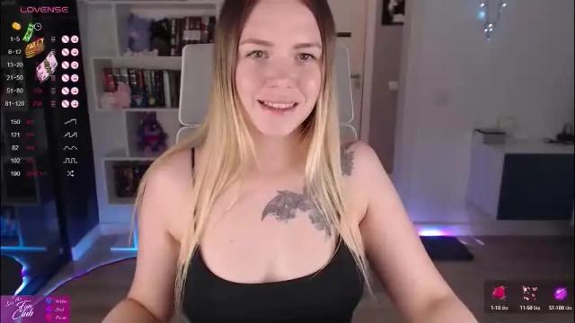 Image 4 of emma_bryan Stream on Chaturbate on 1 month ago