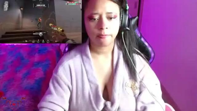 Image 4 of emma_chan19 Stream on Chaturbate on 13 months ago