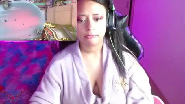 Thumbnail 2, emma_chan19's Stream at Chaturbate, 13 months ago