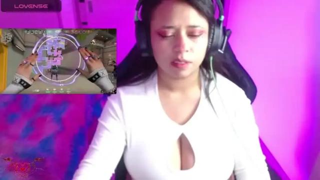 Image 7 of emma_chan19 Stream on Chaturbate on 13 months ago