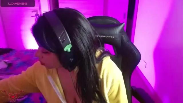 Thumbnail 1, emma_chan19's Stream at Chaturbate, 13 months ago