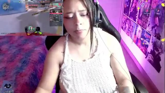 Image 11 of emma_chan19 Stream on Chaturbate on 5 months ago