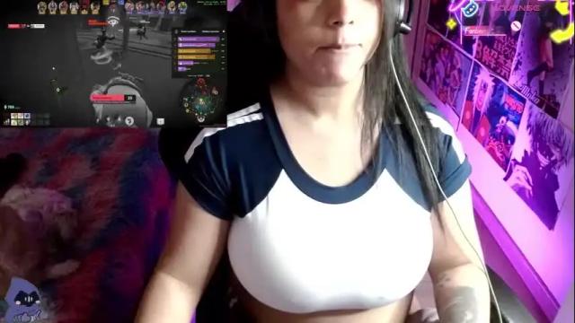 Image 7 of emma_chan19 Stream on Chaturbate on 3 months ago