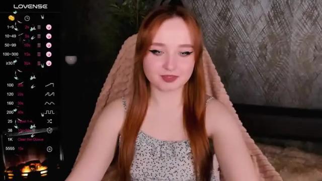 Image 7 of emma_chery Stream on Chaturbate on 14 months ago