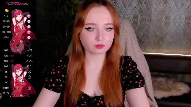 Image 6 of emma_chery Stream on Chaturbate on 13 months ago