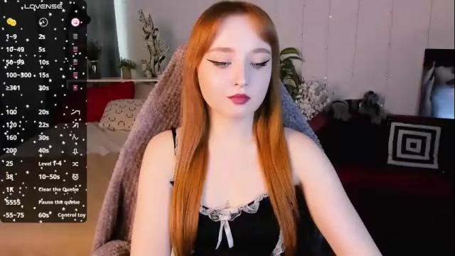 Image 7 of emma_chery Stream on Chaturbate on 2 months ago