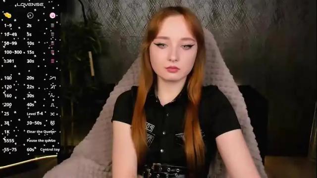 Image 8 of emma_chery Stream on Chaturbate on 1 month ago