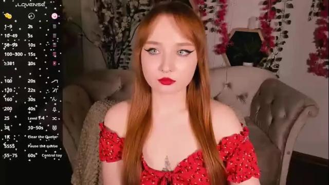 Image 12 of emma_chery Stream on Chaturbate on 1 month ago