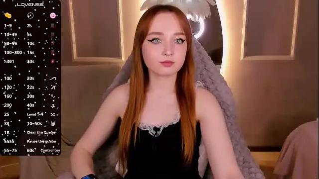 Image 2 of emma_chery Stream on Chaturbate on 1 month ago