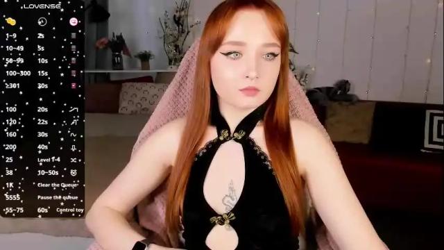 Image 12 of emma_chery Stream on Chaturbate on 1 month ago
