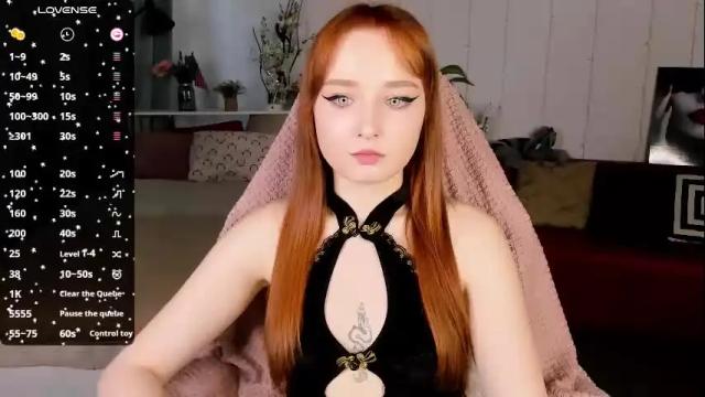 Image 7 of emma_chery Stream on Chaturbate on 1 month ago