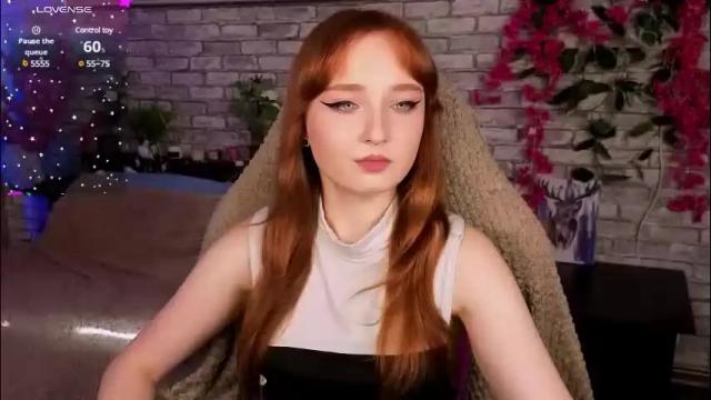 Image 11 of emma_chery Stream on Chaturbate on 2 months ago