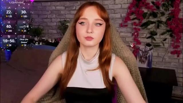 Image 6 of emma_chery Stream on Chaturbate on 2 months ago