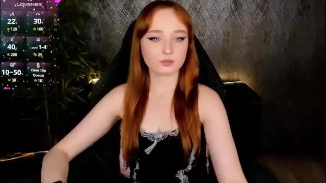 Image 3 of emma_chery Stream on Chaturbate on 2 months ago