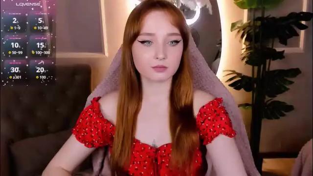 Image 7 of emma_chery Stream on Chaturbate on 2 months ago