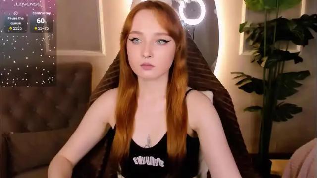 Image 10 of emma_chery Stream on Chaturbate on 2 months ago