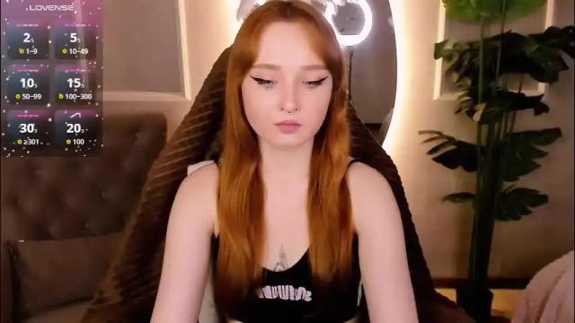 Image 8 of emma_chery Stream on Chaturbate on 2 months ago