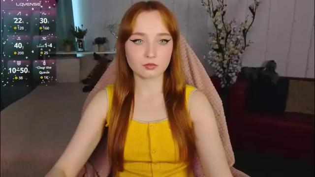 Image 4 of emma_chery Stream on Chaturbate on 1 month ago