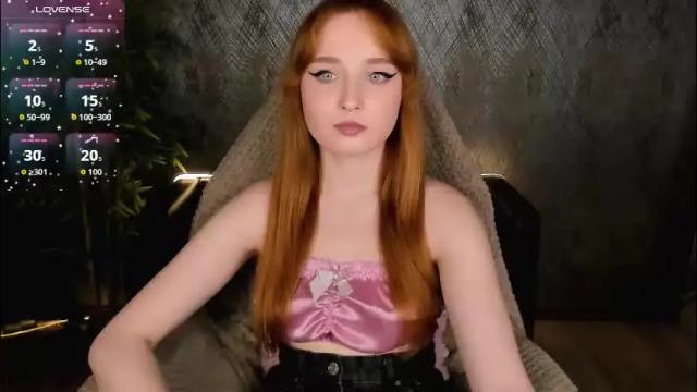 Image 11 of emma_chery Stream on Chaturbate on 1 month ago