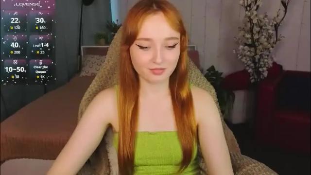Image 12 of emma_chery Stream on Chaturbate on 1 month ago