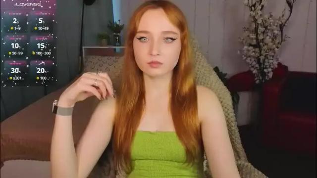 Image 3 of emma_chery Stream on Chaturbate on 1 month ago
