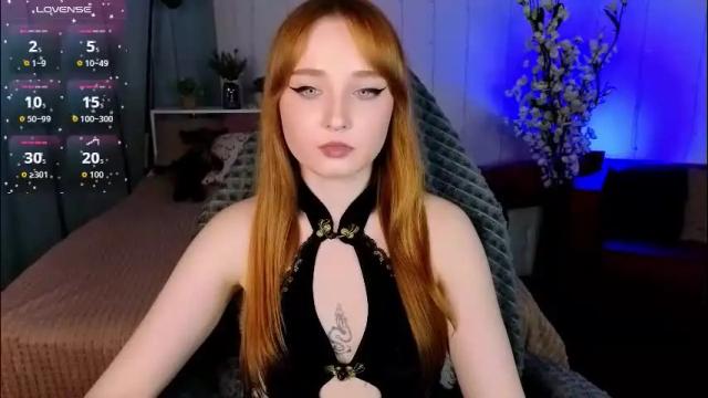 Image 10 of emma_chery Stream on Chaturbate on 29 days ago