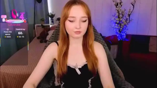 Image 8 of emma_chery Stream on Chaturbate on 27 days ago