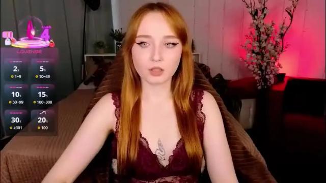Image 2 of emma_chery Stream on Chaturbate on 24 days ago
