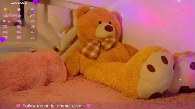 Image 12 of emma_clive Stream on Chaturbate on 2 months ago