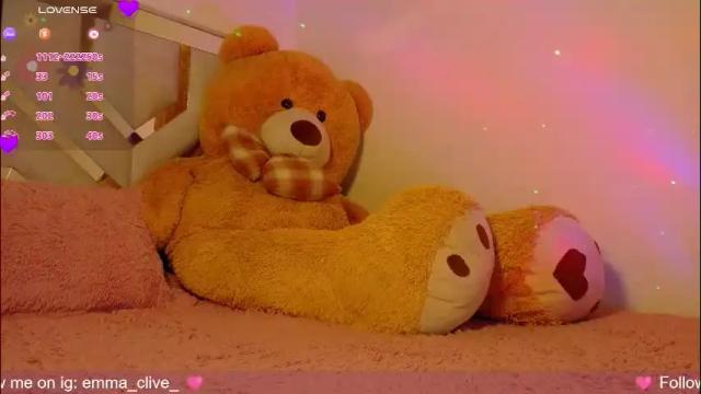 Image 8 of emma_clive Stream on Chaturbate on 2 months ago