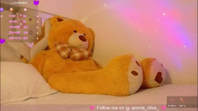 Image 12 of emma_clive Stream on Chaturbate on 1 month ago