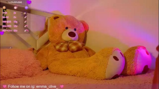 Image 2 of emma_clive Stream on Chaturbate on 1 month ago