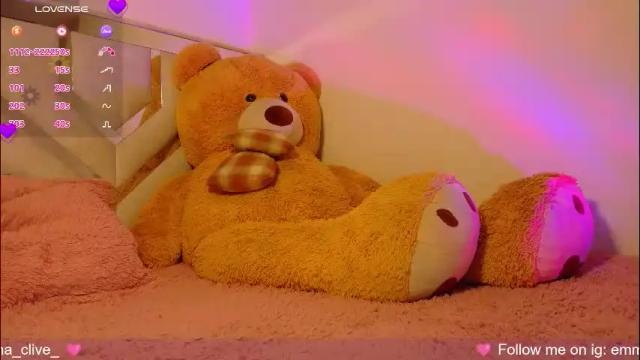 Image 8 of emma_clive Stream on Chaturbate on 1 month ago