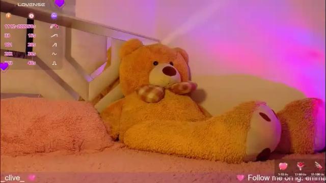 Image 12 of emma_clive Stream on Chaturbate on 1 month ago