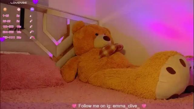 Image 3 of emma_clive Stream on Chaturbate on 1 month ago