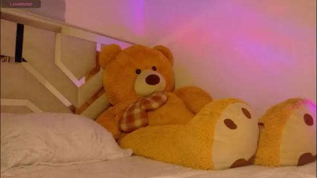 Thumbnail 2, emma_clive's Stream at Chaturbate, 1 month ago