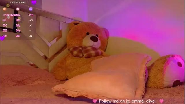 Image 11 of emma_clive Stream on Chaturbate on 1 month ago