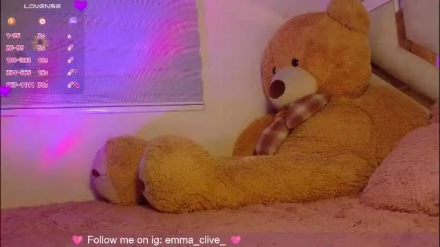 Image 2 of emma_clive Stream on Chaturbate on 14 days ago