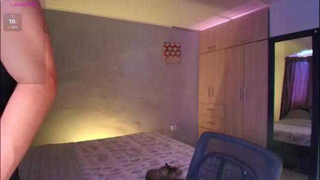 Image 6 of emma_demonn Stream on Chaturbate on 2 months ago