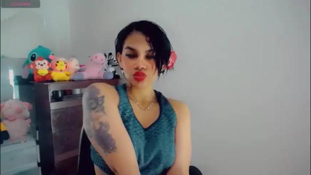 Image 11 of emma_diva Stream on Chaturbate on 2 months ago