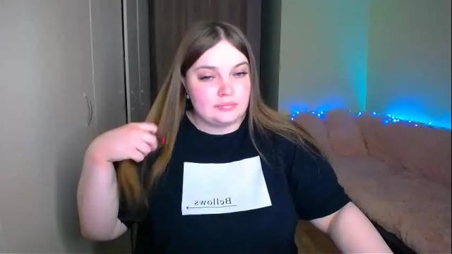Image 8 of emma_dorn Stream on Chaturbate on 19 days ago