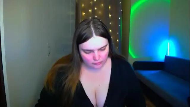 Image 2 of emma_dorn Stream on Chaturbate on 1 month ago