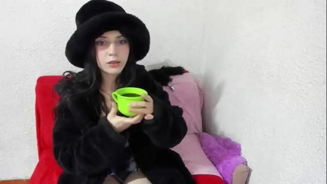 Image 3 of emma_dunncan Stream on Chaturbate on 2 months ago