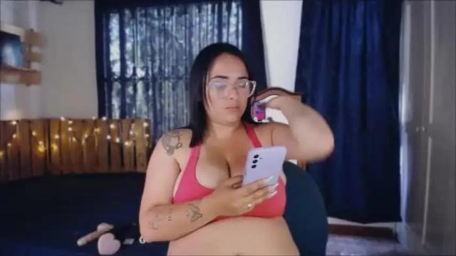 Image 12 of emma_evans07 Stream on Chaturbate on 17 months ago