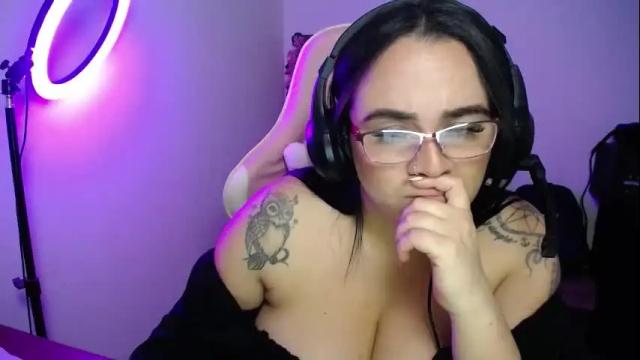 Thumbnail 2, emma_evans07's Stream at Chaturbate, 1 month ago