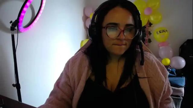 Image 10 of emma_evans07 Stream on Chaturbate on 1 month ago
