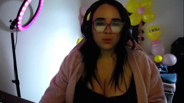 Image 7 of emma_evans07 Stream on Chaturbate on 1 month ago